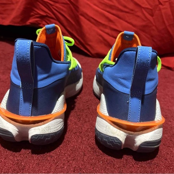 Curry 7 super soaker colorway - Picture 4 of 7